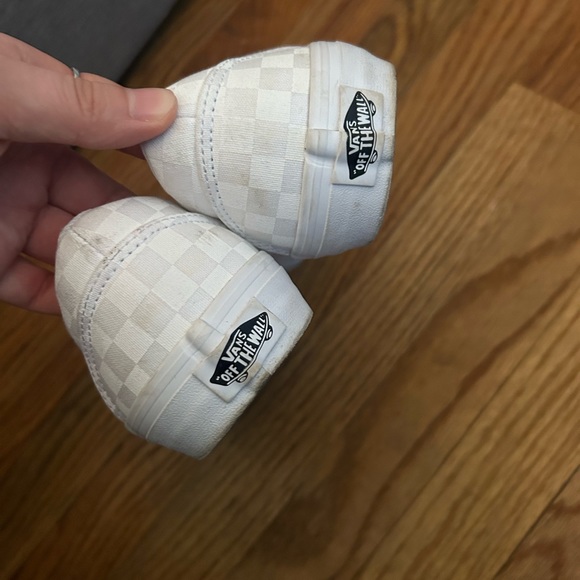 White Vans - Picture 2 of 7